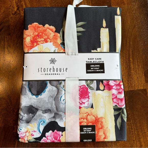 Storehouse Seasonal Oblong Halloween Tablecloth 60” x 104” - Picture 2 of 4